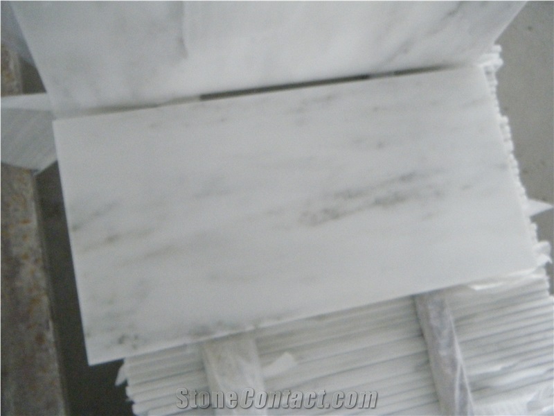China Carrara White Marble Polished Tiles