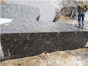 Bubble Black Granite Blocks