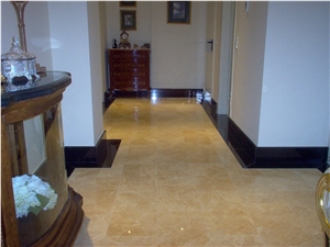 Floor Design in Helicon Gold and Tinos Green