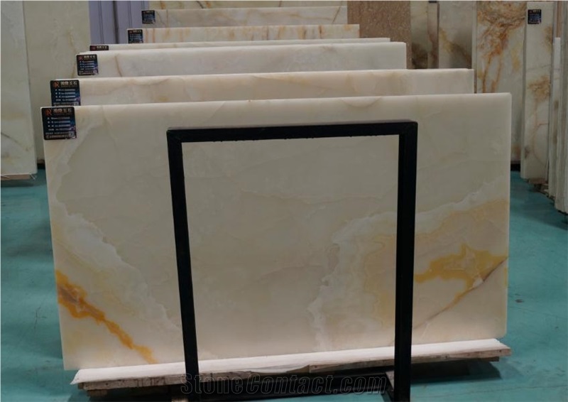 White Snow Onyx Slabs for Wall Decoration