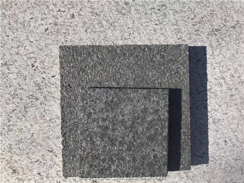 G684 Granite Stone Flamed Floor Tiles