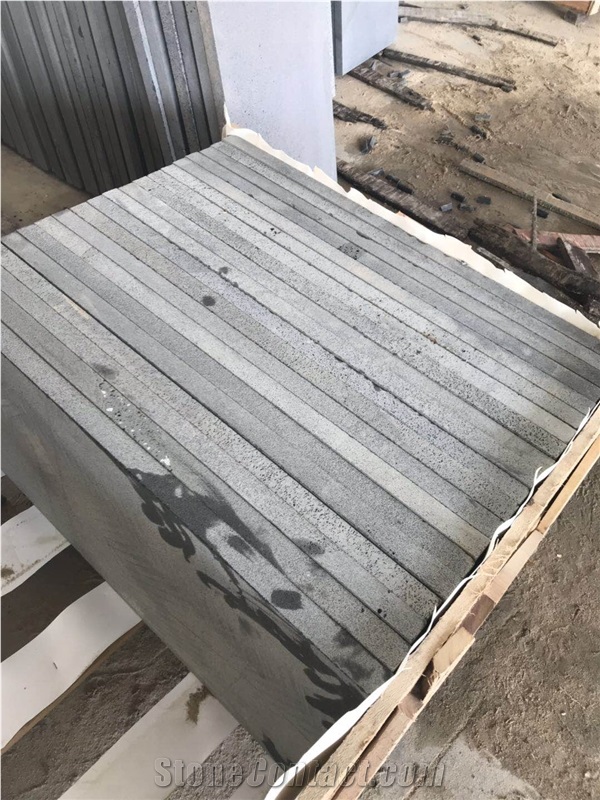 Zhangpu Lava Stone Gray Basalt Flooring Tiles