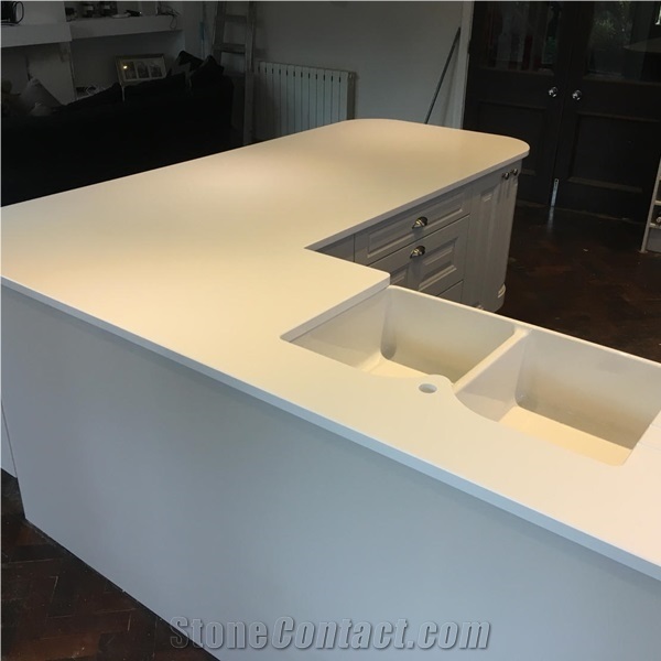 Brilliant White Quartz Stone Kitchen Table Top