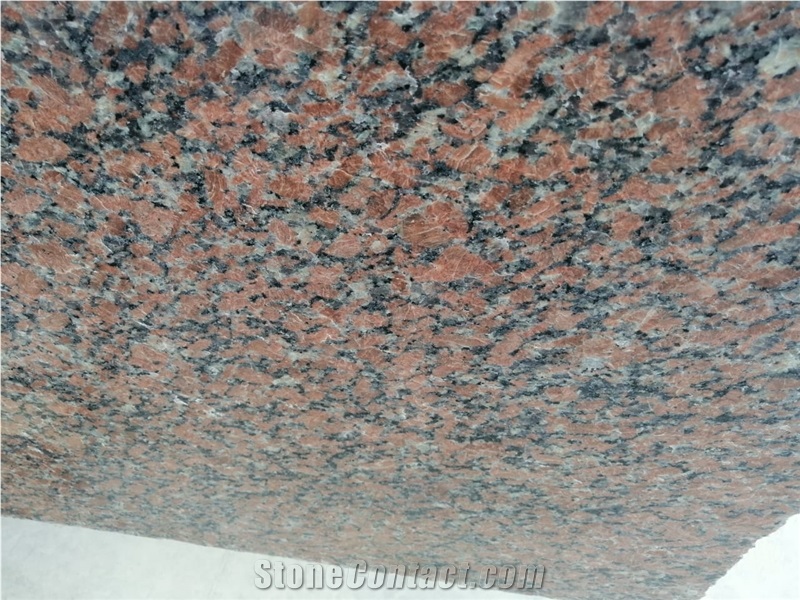 Red Aswan Dark Granite Tiles & Slabs