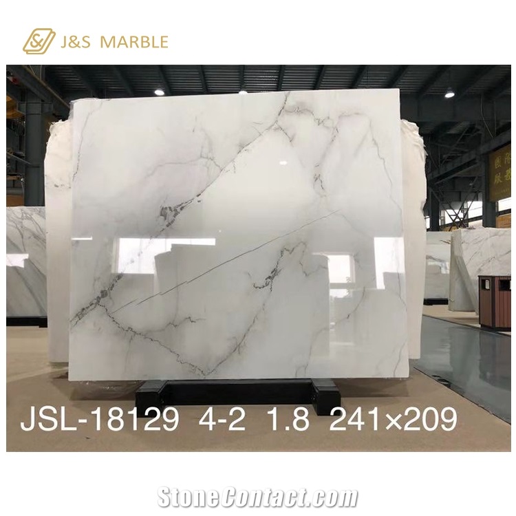 Beautiful Lincoln White Marble