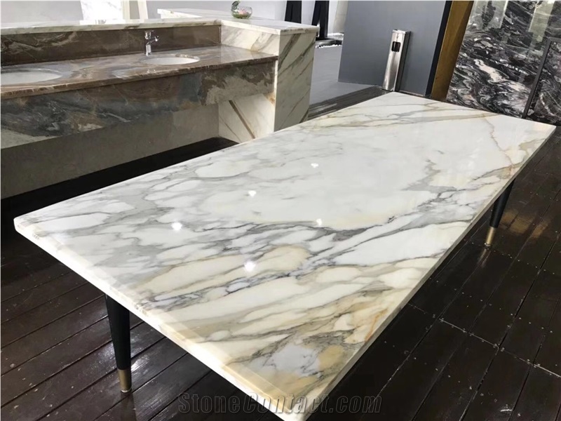 Italian Calacatta Carrara White Kitchen Countertop