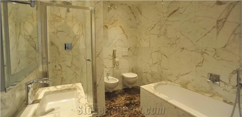 Statuario Venato Marble Bathroom Design