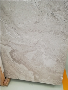 Cloudy Grey (White) Marble Walling Tiles