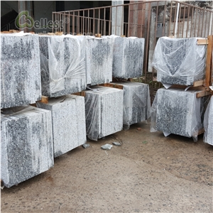 China Spray White Granite Floor Tiles Slabs