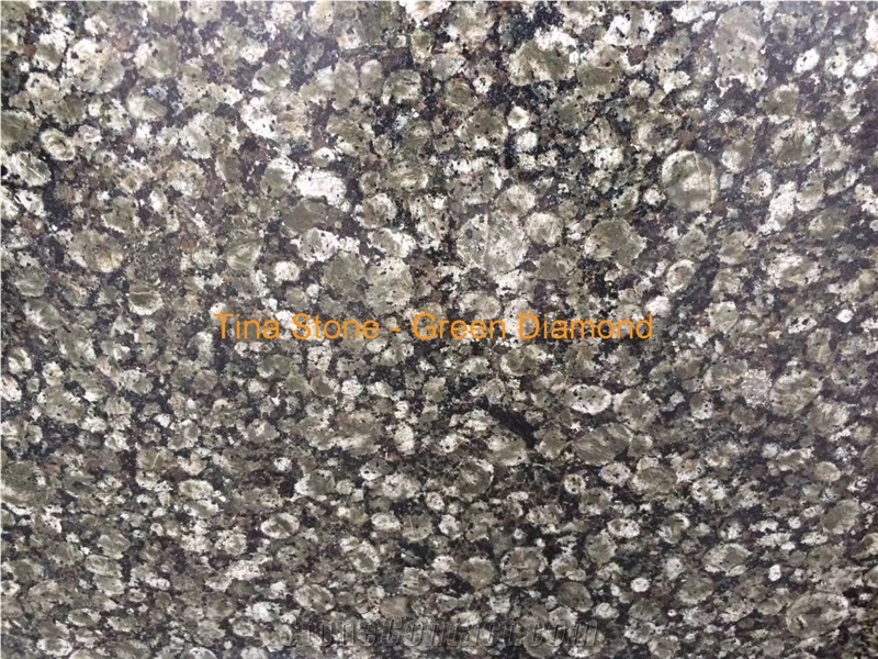 China Diamond Green Granite Polished Slabs Tiles