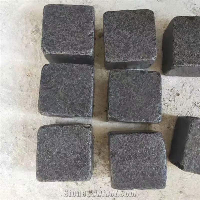 Black Basalt Flamed & Tumbled Cobble Stone
