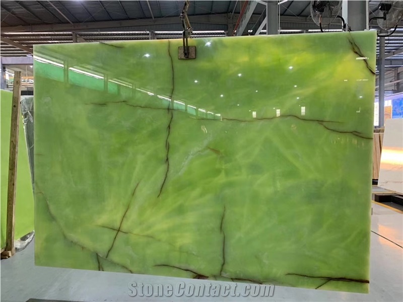 Pure Dark Green Onyx Slab Wall Tile Floor in China