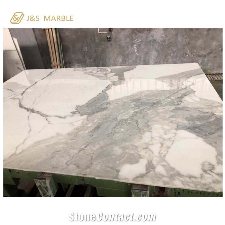 Calacatta Carrara Marble for Indoor or Outdoor