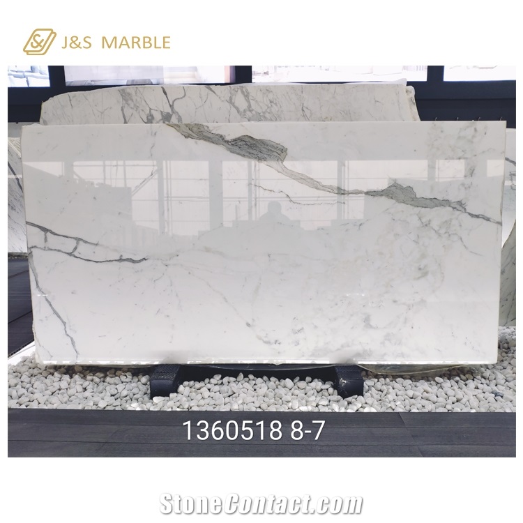 Calacatta Carrara Marble for Reception Table Desk