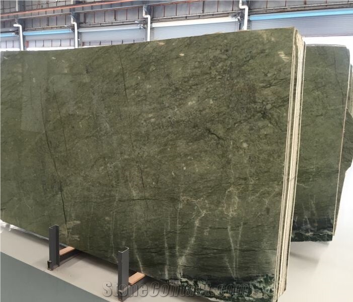 Ming Green Marble with a Litter White High Quality