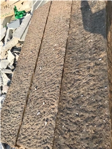 Gold Rusty Granite Antiqued Paving Stone