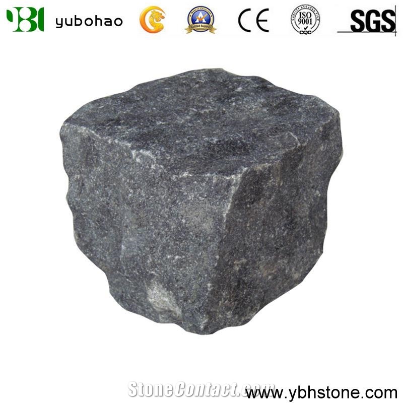 Sesame White/Natural Granite Cubestone Of Roadside