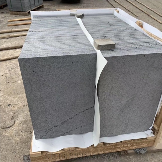 China Outdoor Blue Stone Tiles Price