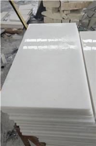 China Shandong White Snow Marble Tiles for Wall