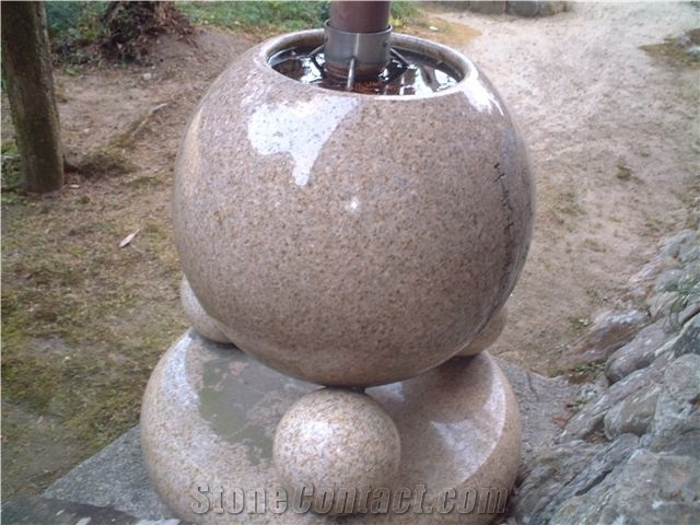 Beautiful Outdoor Garden Ball Fountain Polished
