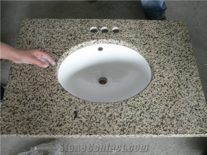 Granite Countertop, China Yellow Granite Bath Top