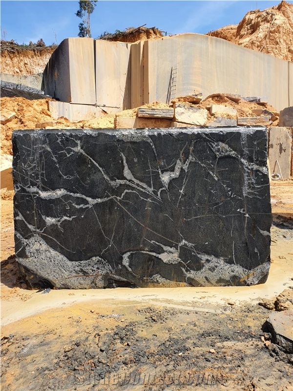 Blackout Granite Blocks