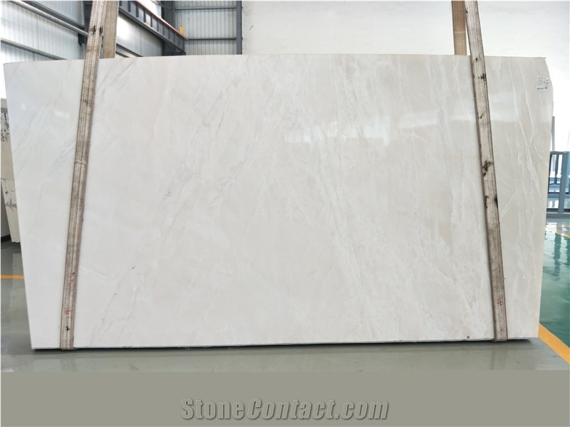 Beantiful Royal White Marble for Floor Application