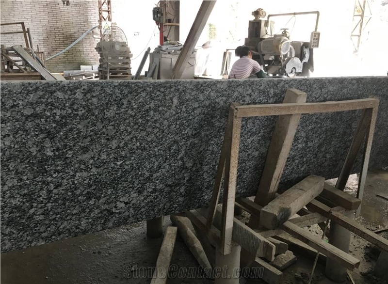Good Quality Chinese White Wave Granite Slab
