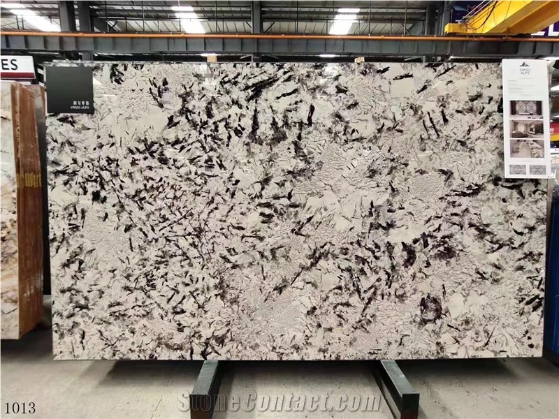 Brazil Persia Marble Slab Tiles Table Background