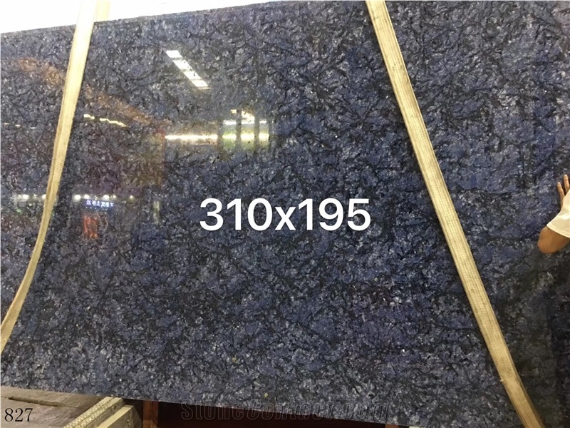 China Peacock Blue Granite Slab Tiles Wall Floor
