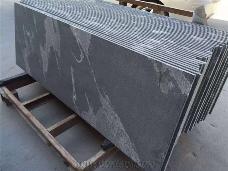 Luxury Black Granite Kitchentops