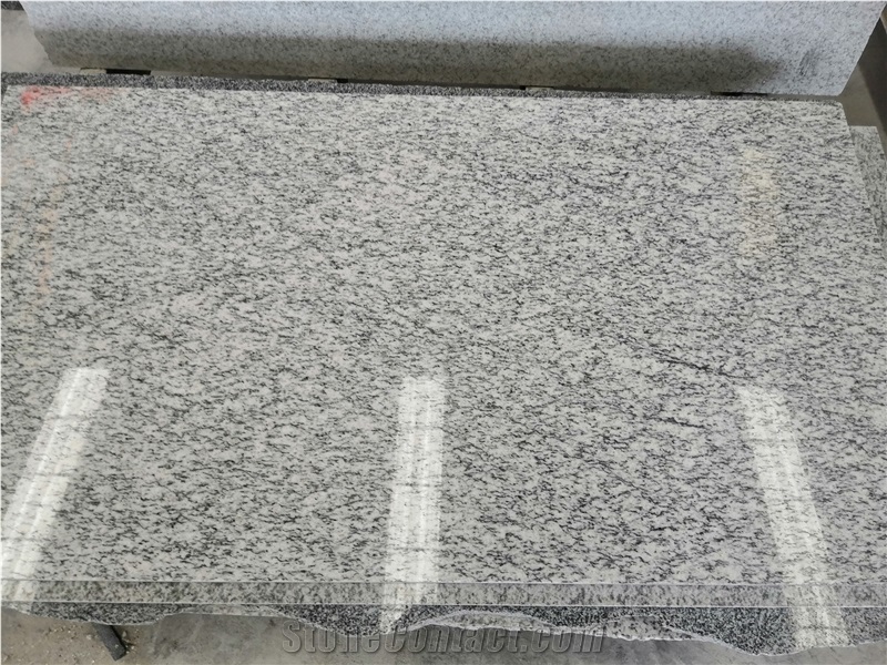 Sunny White Granite for Floor Application