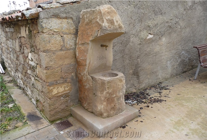 Brown Pyrenees Sandstone Fountains