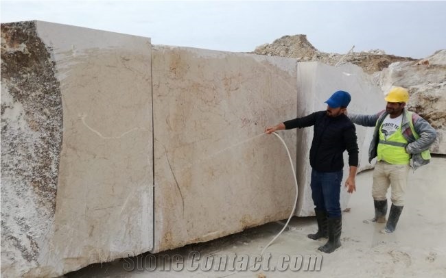 Bursa Kemalpasa Beige Marble Quarry Blocks