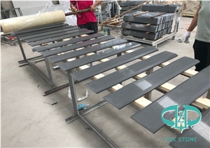 Black Artificial Quartz Lines