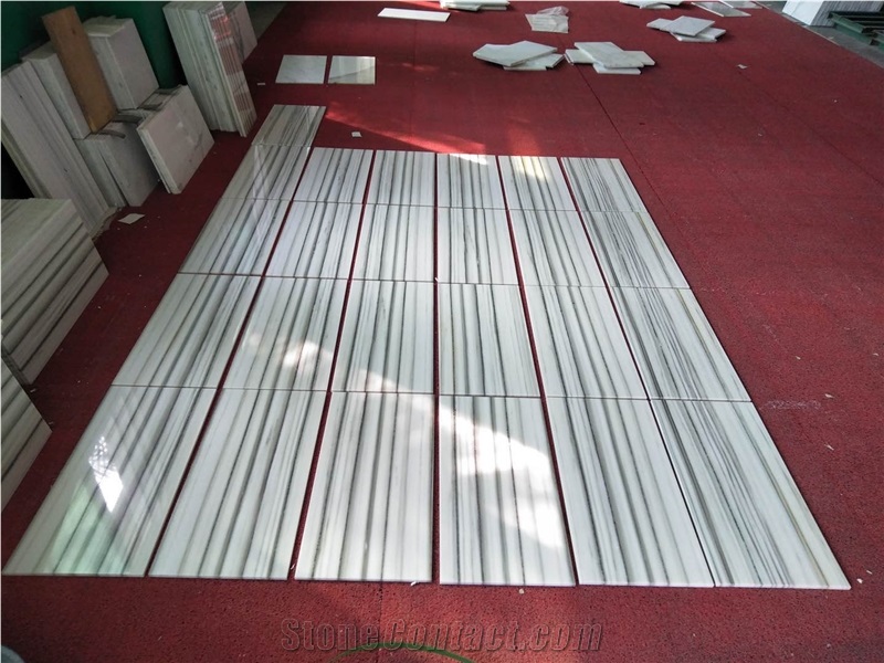 China Marmala White Marble Bathroom Flooring Tiles