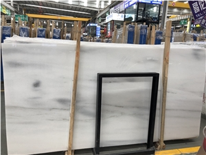 Finely Columbia White Marble Big Bookmatch Slabs
