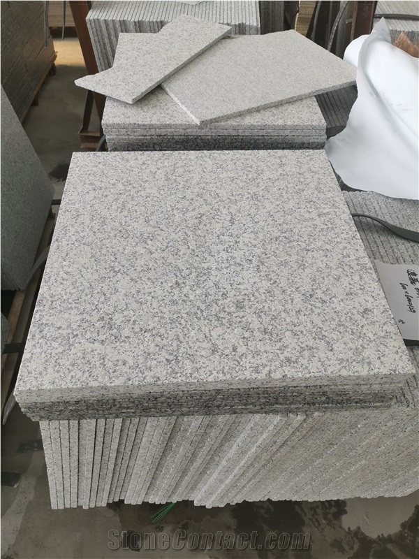 Light Grey Granite Bianco Crystal G602 Tiles&Slabs