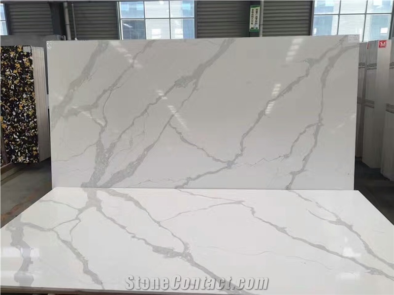 China Artificial White Calacatta Quartz Stone Slab