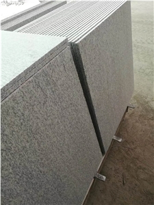 Sunny White Granite Prefabricated Bathroom Countertops