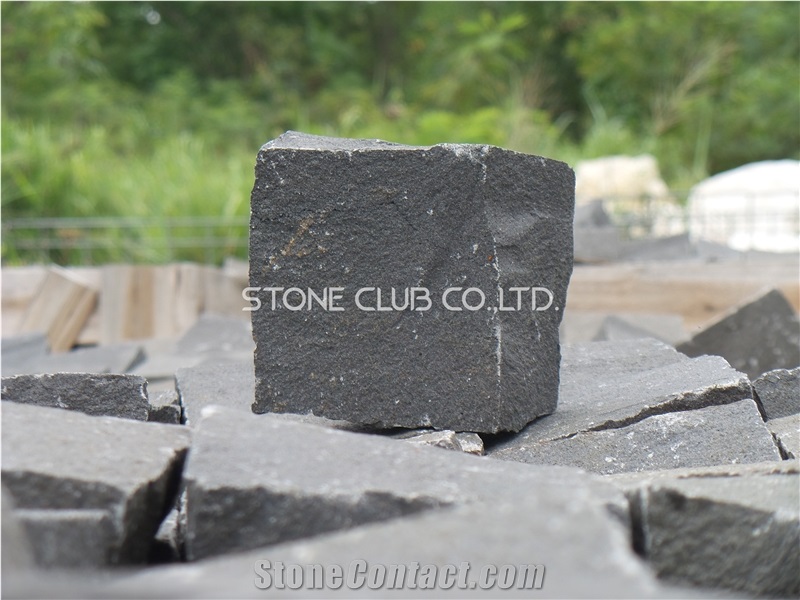 Cobblestone Black Basalt Cube Stone