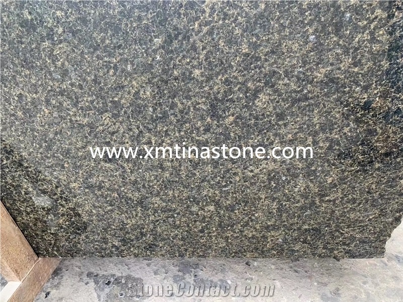 Verde Ubatuba Granite Slabs for Counter Top