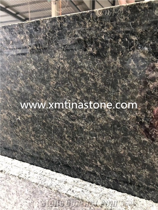 Verde Ubatuba Granite Slabs for Counter Top
