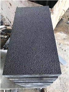 China Absolutely Black Color Granite Cobble Stone