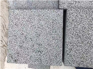 China Absolutely Black Color Granite Cobble Stone