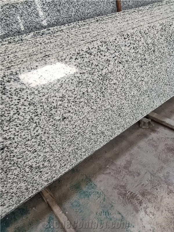Halayb Granite Slabs