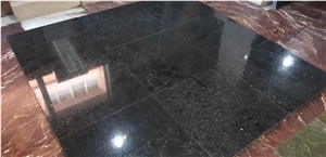 Black Quser Granite Slabs