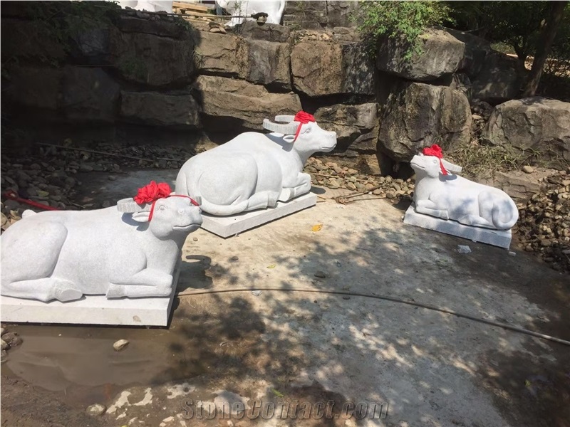 Pool Stone Animal Statues Garden White Sculpture