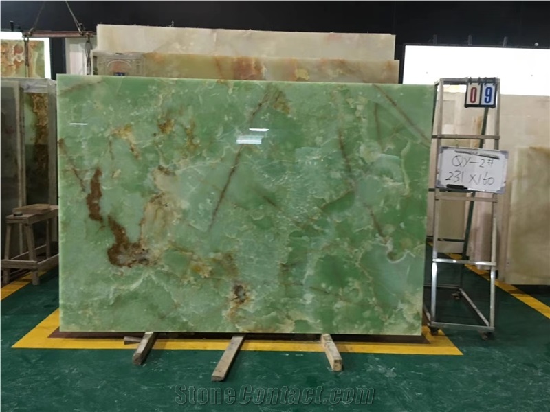 Verde Afghanistan Onyx Slab for Project
