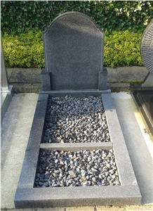 Black Granite Monument & Tombstone & Headstone